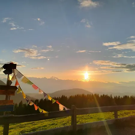 Malga Pontara ホステル